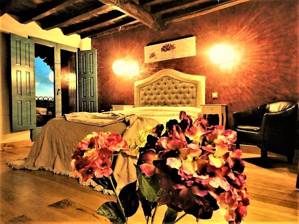 Casa Rural Cabo La Aldea Mogarraz Exterior foto